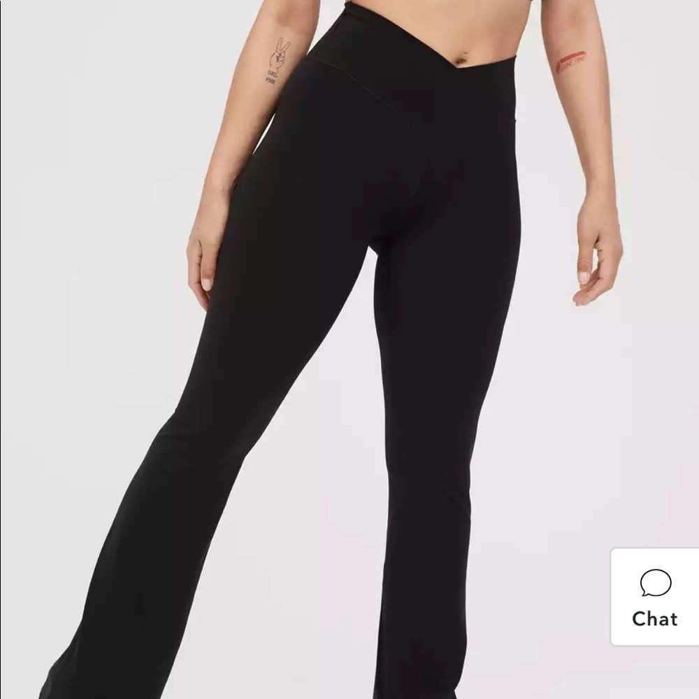 Aerie Real Me High Waisted Crossover Flare Legging Black size small